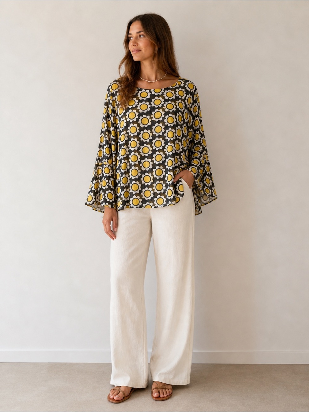 Vintage Sheer daisy Floral Top Flare bottom Sleeve maximalist size medium